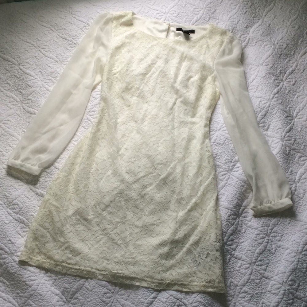 Off-white lace long sleeve bridal dress size small